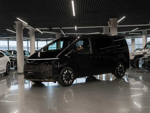 2024 Hyundai Staria I, чёрный