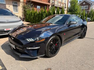 2021 Ford Mustang VI Рестайлинг, синий, 4150000 рублей, вид 2