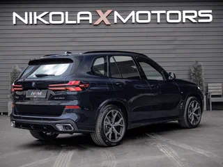 2025 BMW X5 30d IV (G05/G18) Рестайлинг, синий, 13790000 рублей, вид 3