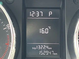 2016 Skoda Yeti I Рестайлинг, белый, 1000000 рублей, вид 3
