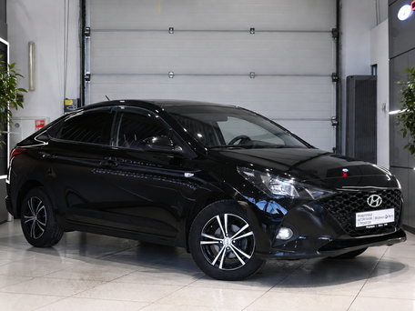 2020 Hyundai Solaris II Рестайлинг, чёрный, 1455000 рублей, вид 1