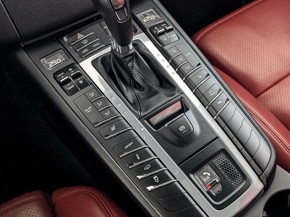 2018 Porsche Macan S Diesel I, чёрный - вид 20