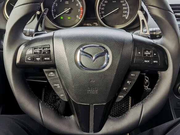 2012 Mazda 3 II (BL) Рестайлинг, белый, 1050000 рублей - вид 3