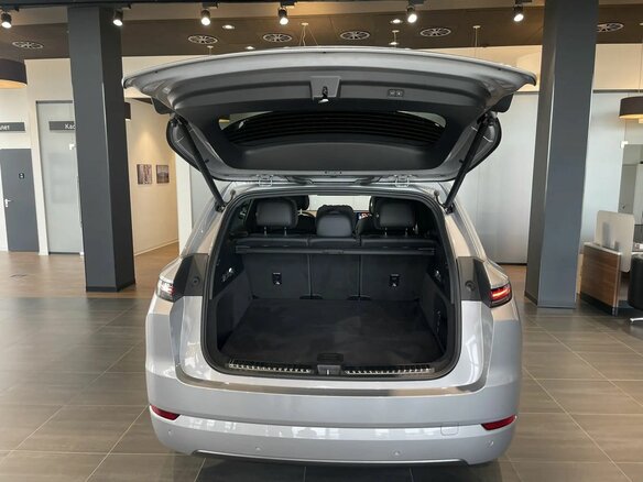 2025 Li Auto (Lixiang) L7 52.3 kWh I Рестайлинг, серебристый, 10690000 рублей - вид 18