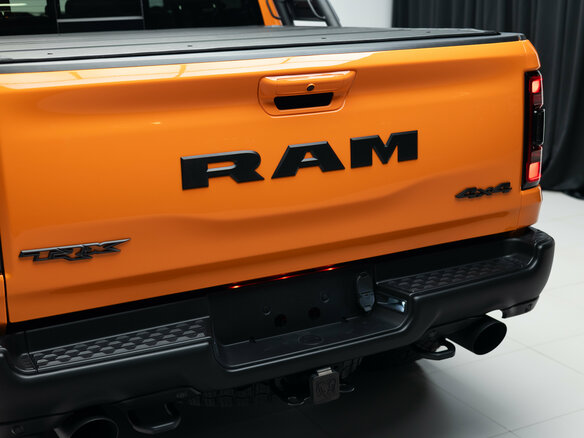 2021 Ram 1500 Crew Cab TRX V, оранжевый, 14290000 рублей - вид 38