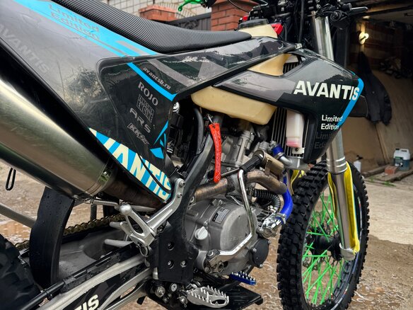 2022 Avantis Enduro 300 Carb, синий, 195000 рублей - вид 3