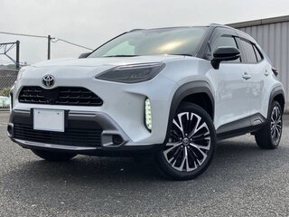 2023 Toyota Yaris Cross I, белый, 1406000 рублей, вид 1