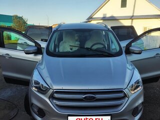 2018 Ford Kuga II Рестайлинг, серебристый, 1550000 рублей, вид 1