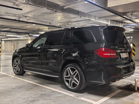 2016 Mercedes-Benz GLS 500 I (X166), чёрный, 3498000 рублей, вид 4