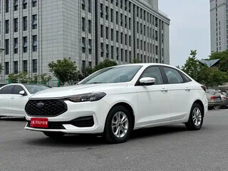 2021 Ford Escort VI Рестайлинг 2, белый, 890010 рублей, вид 3