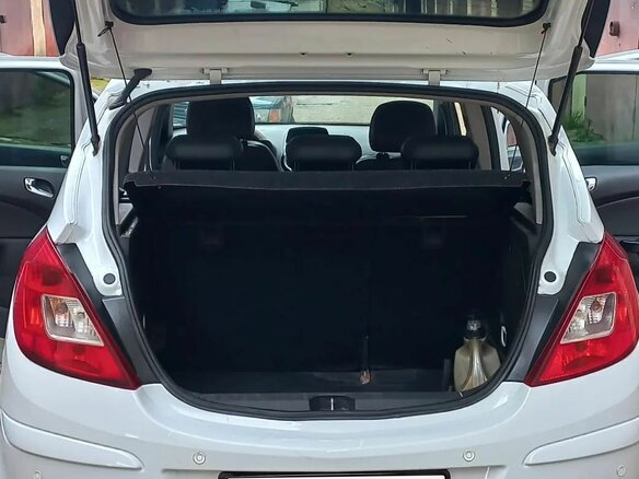 2008 Opel Corsa D, белый, 300000 рублей - вид 15