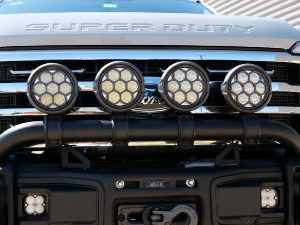 2025 Ford F-250, серебристый, 15980000 рублей - вид 6