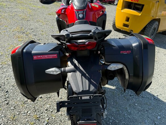 2022 Ducati Multistrada V4, красный, 2047000 рублей - вид 17