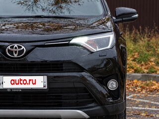 2016 Toyota RAV4 IV (XA40) Рестайлинг, чёрный, 2300000 рублей, вид 3