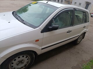 2003 Ford Fusion I, белый, 400000 рублей, вид 4