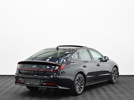 2021 Hyundai Sonata VIII (DN8), синий, 1975000 рублей, вид 4
