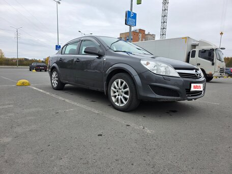 2010 Opel Astra H Рестайлинг, серый, 350000 рублей, вид 4