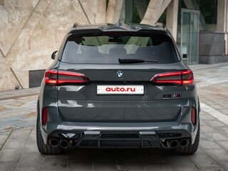 2021 BMW X5 M Competition III (F95), серый, 8200000 рублей, вид 3