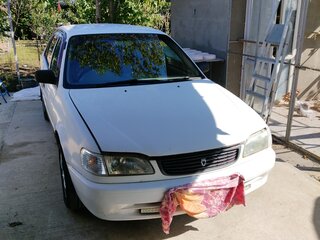 1999 Toyota Corolla VIII (E110), белый, 320000 рублей, вид 2