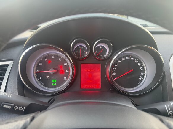 2012 Opel Astra GTC J Рестайлинг, серый, 800000 рублей - вид 8