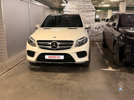 2018 Mercedes-Benz GLE 400 9G-Tronic I (W166), белый, 4400000 рублей, вид 2
