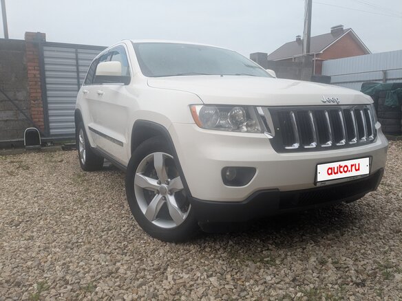 2010 Jeep Grand Cherokee IV (WK2), белый, 1520000 рублей - вид 4