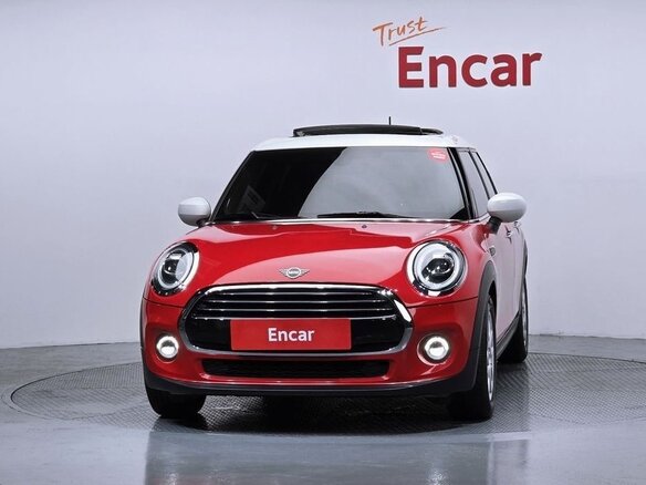 2020 Mini Cabrio Cooper III Рестайлинг, пурпурный, 1900000 рублей - вид 2