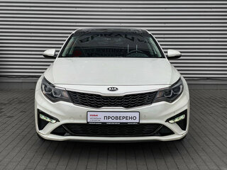 2018 Kia Optima IV Рестайлинг, белый, 2300000 рублей, вид 2