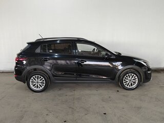 2020 Kia Rio X-Line IV, чёрный, 1580000 рублей, вид 4