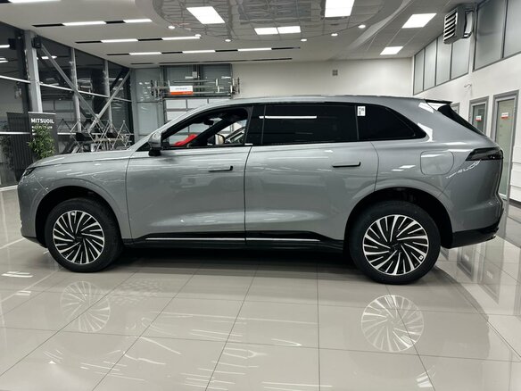 2026 Esteo Exlantix ET, серебристый