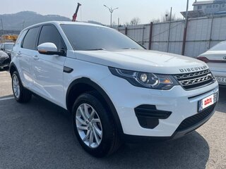 2018 Land Rover Discovery Sport I, белый, 1579100 рублей, вид 5
