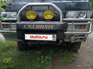 1992 Mitsubishi Delica III, чёрный, 390000 рублей, вид 1