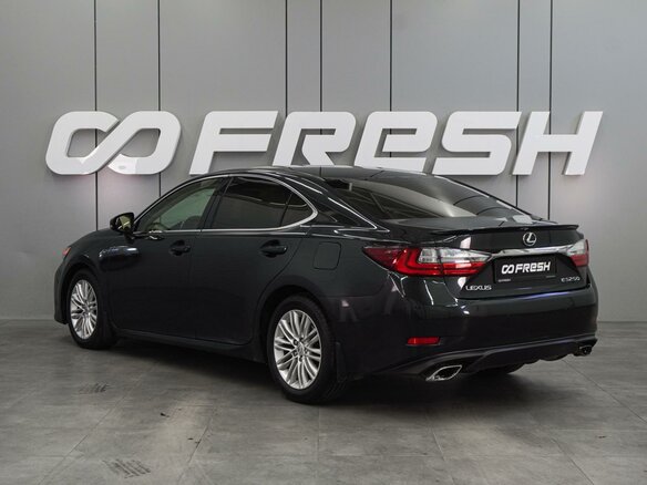 2016 Lexus ES 250 VI Рестайлинг, чёрный, 1961000 рублей - вид 1