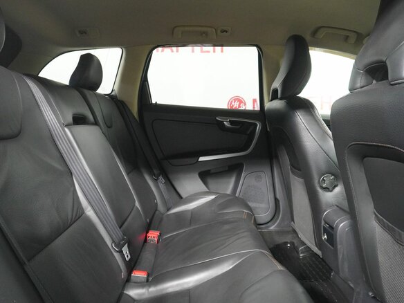 2010 Volvo XC60 I, серый, 1183000 рублей - вид 11