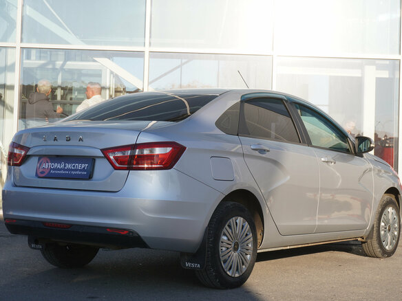 2018 Lada (ВАЗ) Vesta I, серебристый, 939000 рублей - вид 4
