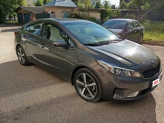 2018 Kia Cerato III Рестайлинг (Classic), серый, 1710000 рублей, вид 2