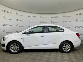 2014 Chevrolet Aveo II, белый, 779900 рублей, вид 3