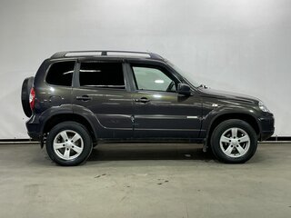 2014 Chevrolet Niva I Рестайлинг, зелёный, 379000 рублей, вид 4