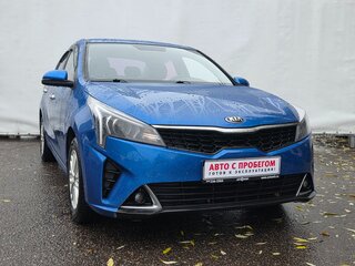 2020 Kia Rio IV Рестайлинг, синий, 1425000 рублей, вид 3