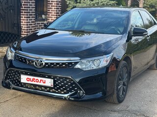 2017 Toyota Camry VII (XV50) Рестайлинг, чёрный, 2150000 рублей, вид 1