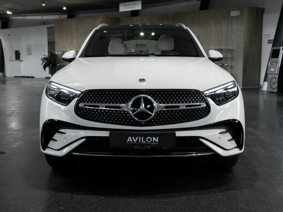 2025 Mercedes-Benz GLC 300 II (X254), белый - вид 2
