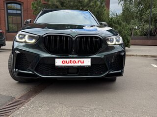 2021 BMW X5 M Competition III (F95), зелёный, 11000000 рублей, вид 3