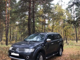 2011 Mitsubishi Pajero Sport II, серый, 1690000 рублей, вид 3