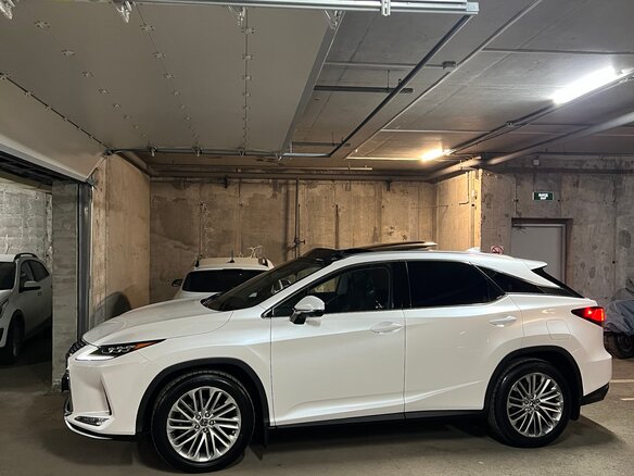 2019 Lexus RX 300 IV Рестайлинг, белый, 6500000 рублей - вид 11