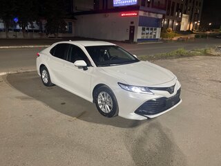2020 Toyota Camry VIII (XV70), белый, 3259000 рублей, вид 5