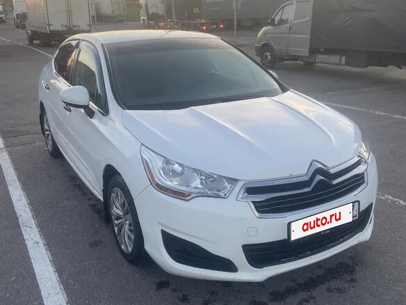 2014 Citroen C4 II, белый - вид 1
