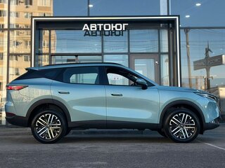 2026 Omoda C7, зелёный, 3099000 рублей, вид 4