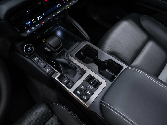 2026 Toyota Land Cruiser Prado 250 Series, чёрный, 11800000 рублей - вид 18