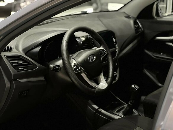 2019 Lada (ВАЗ) Vesta I, серый, 895000 рублей - вид 12