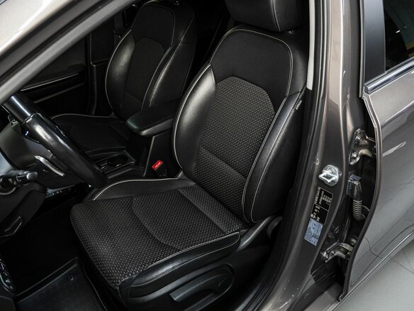 2019 Kia Ceed III, коричневый, 1679000 рублей - вид 10